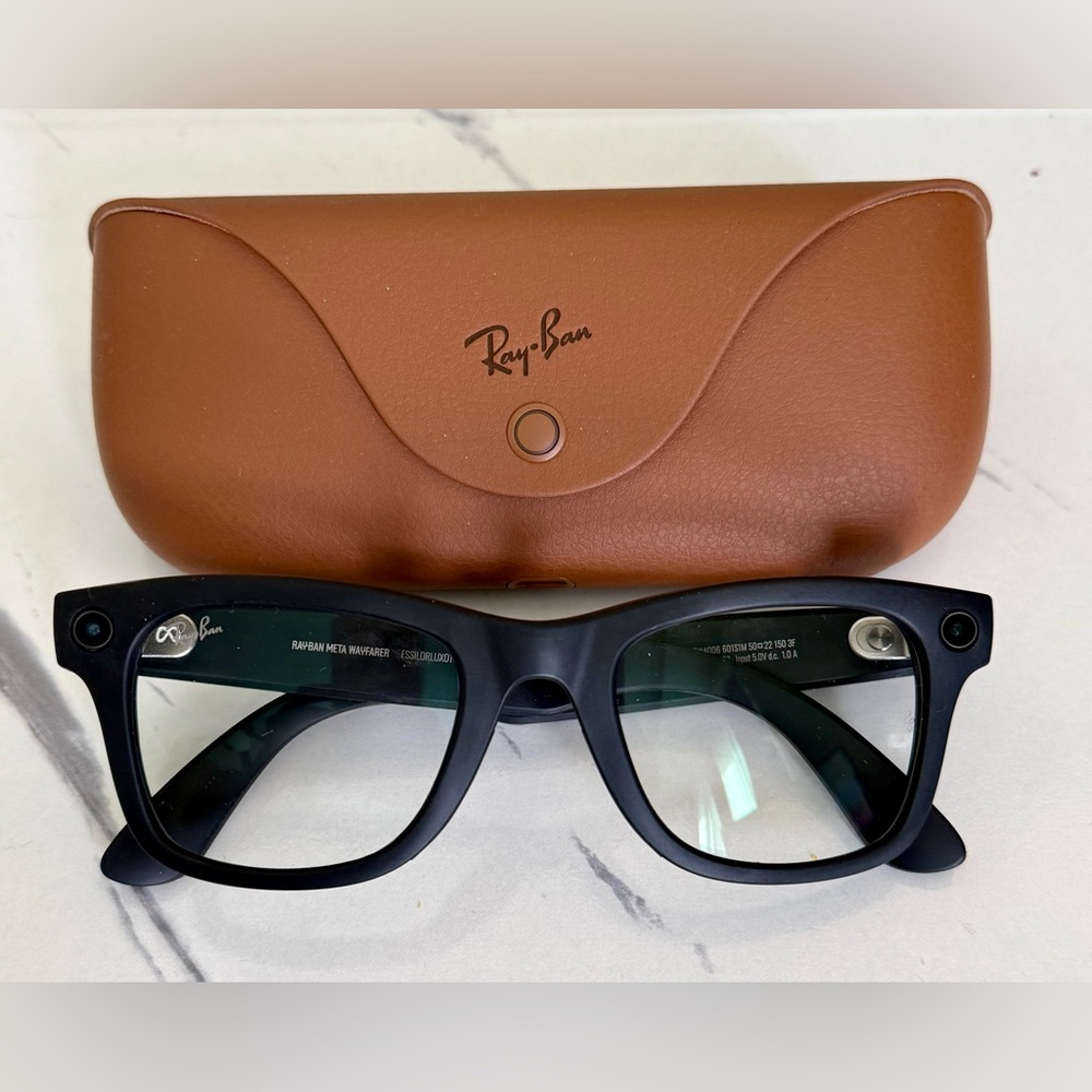 Unisex Meta AI Gen1 Wayfarer Transitions Glasses RW4006